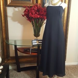 STENAY BLACK ELEGANT DRESS SIZE 6